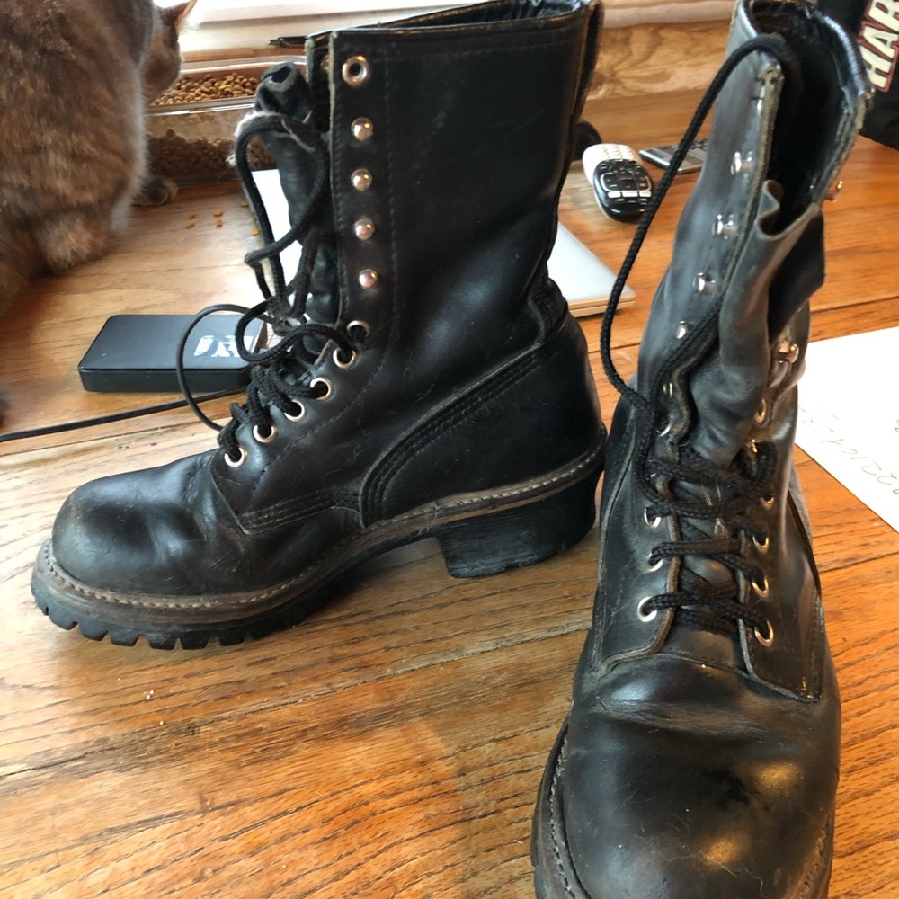 Awesome heavily duty combat/motorcycle boots